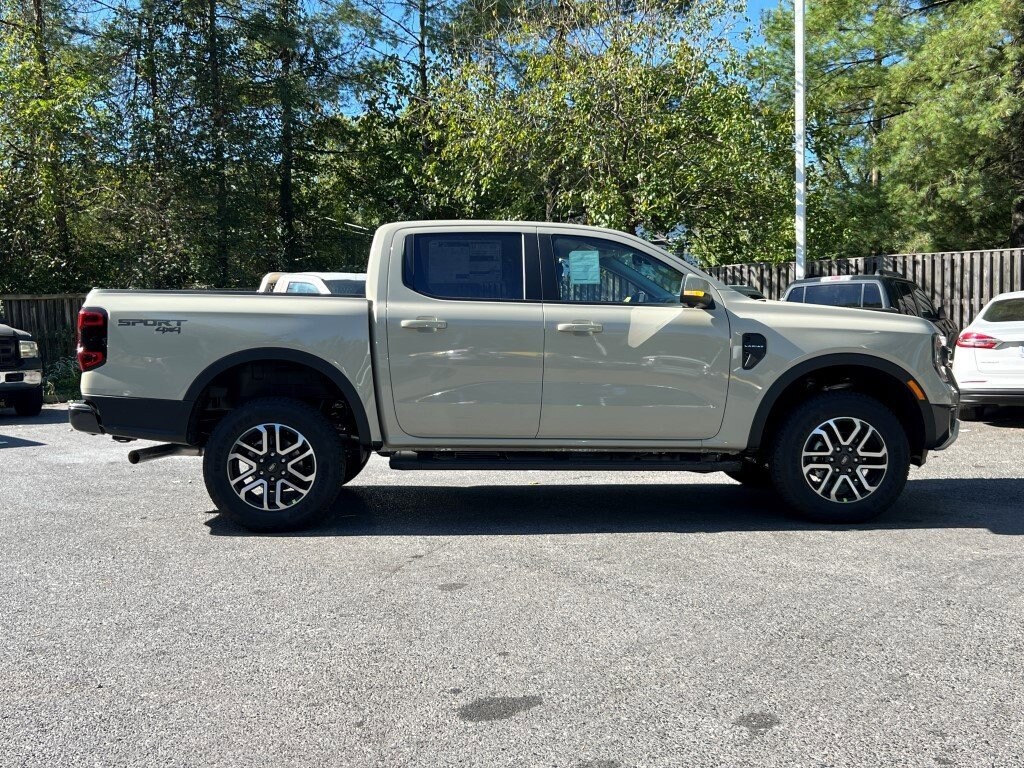 2025 Ford Ranger Lariat photo 2