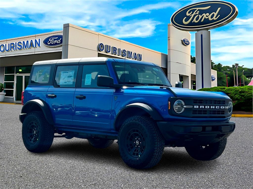 2026 Ford Bronco Base 4x4's photo