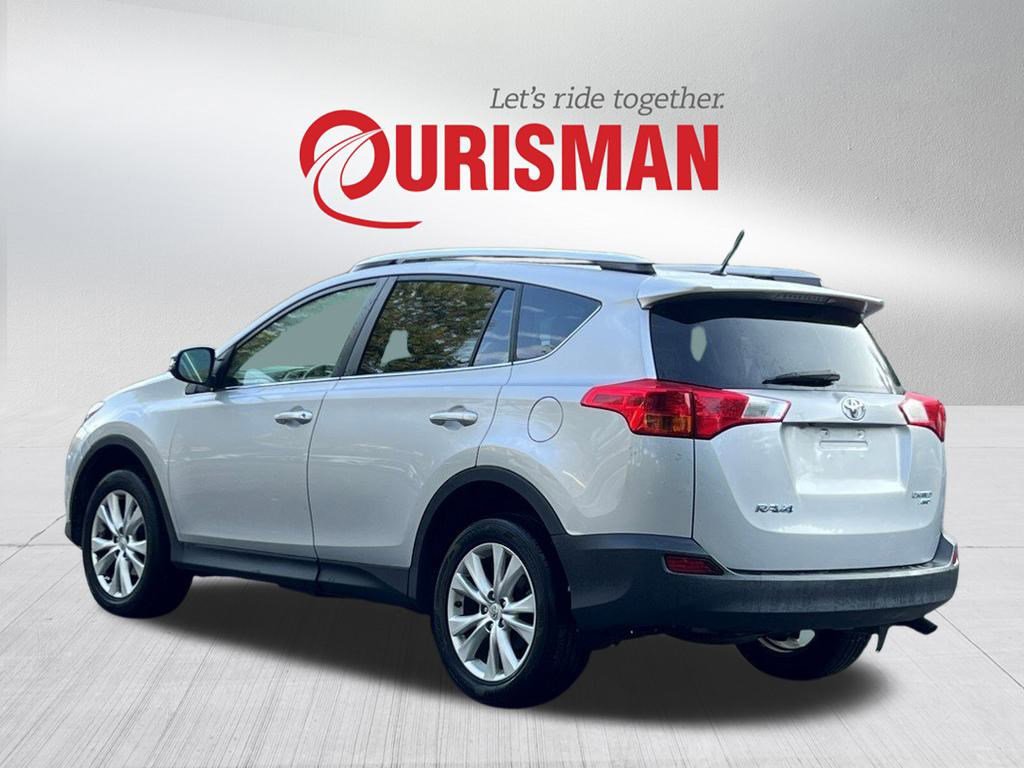 2013 Toyota RAV4 Limited photo 2