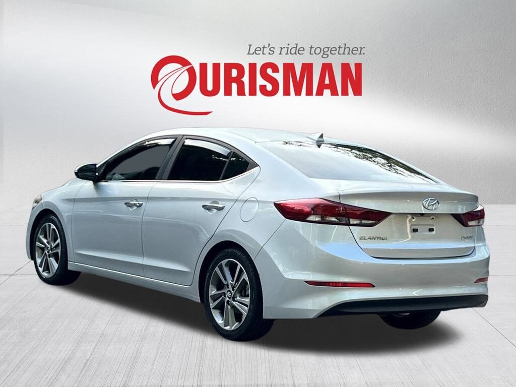 2017 Hyundai Elantra Limited photo 3