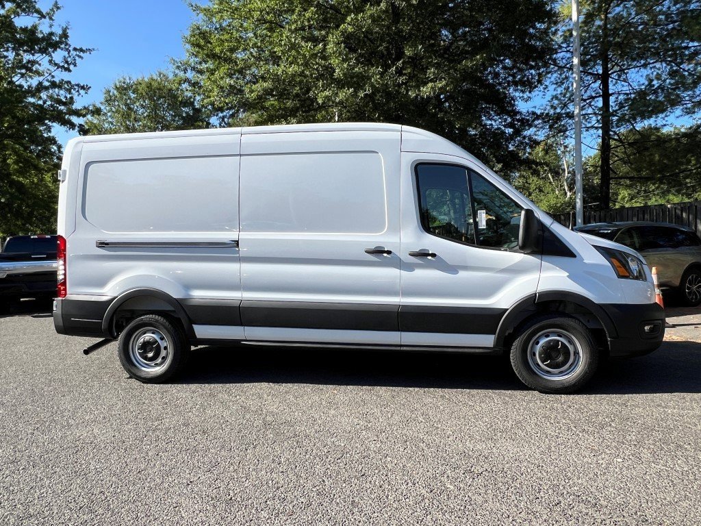 2025 Ford Transit Cargo Van photo 3