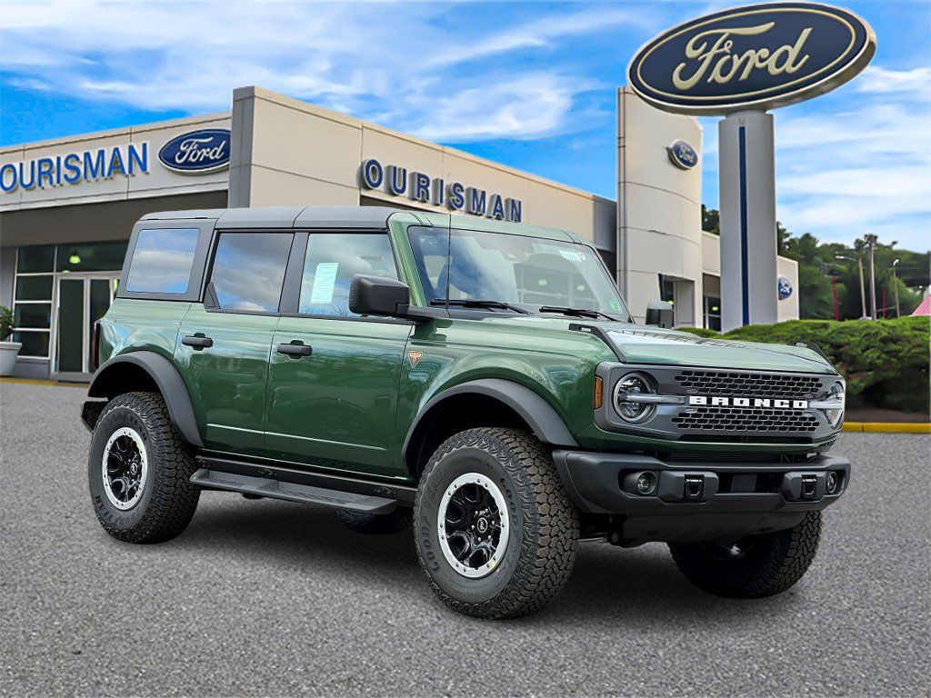 2025 Ford Bronco Badlands 4x4's photo