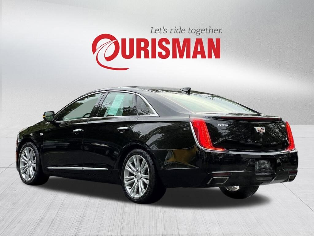 2019 Cadillac XTS Luxury photo 4
