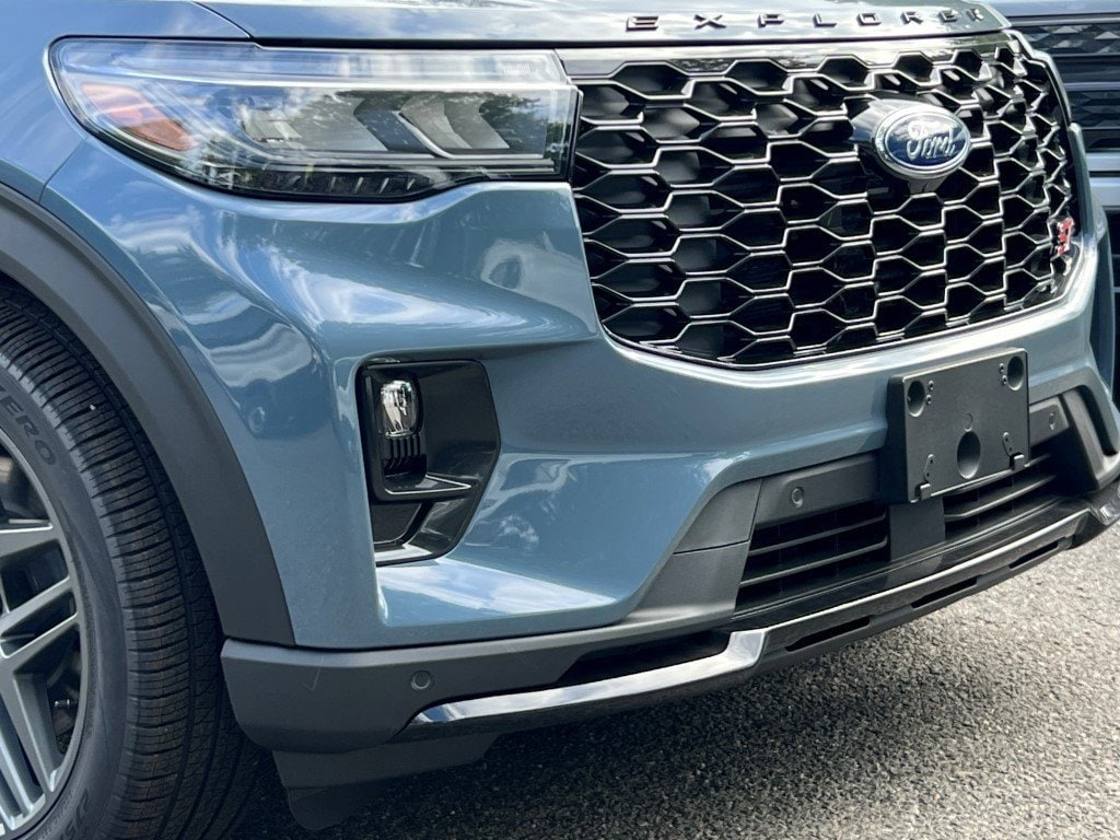 New 2025 Ford Explorer ST SUV