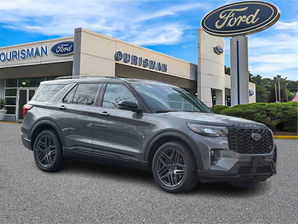 2026 Ford Explorer ST's photo