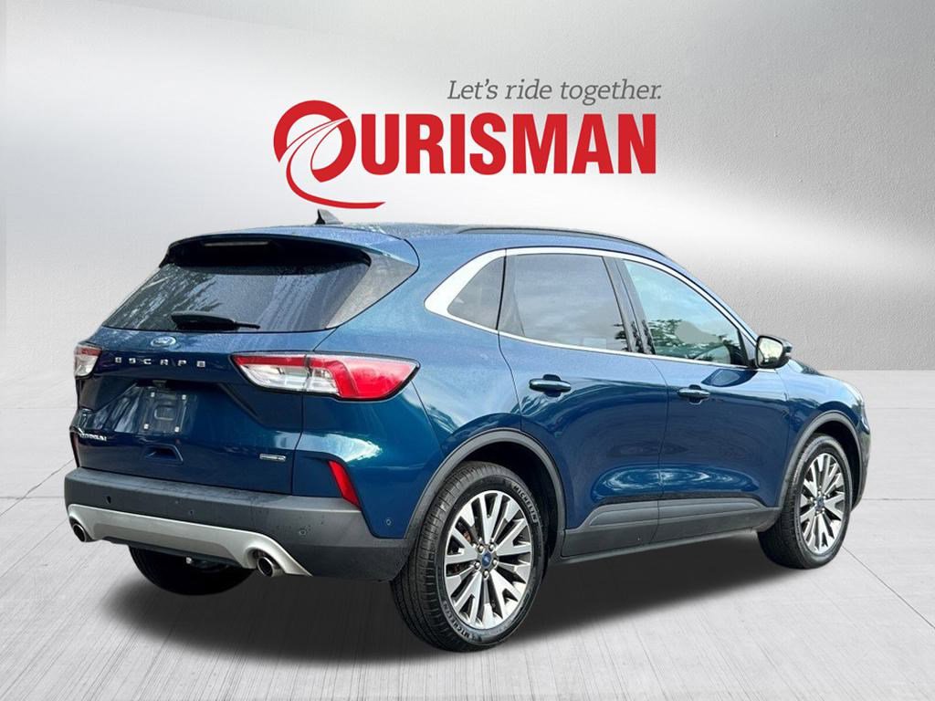 2020 Ford Escape Titanium Hybrid photo 4