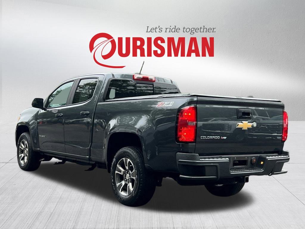 2017 Chevrolet Colorado Z71 photo 3