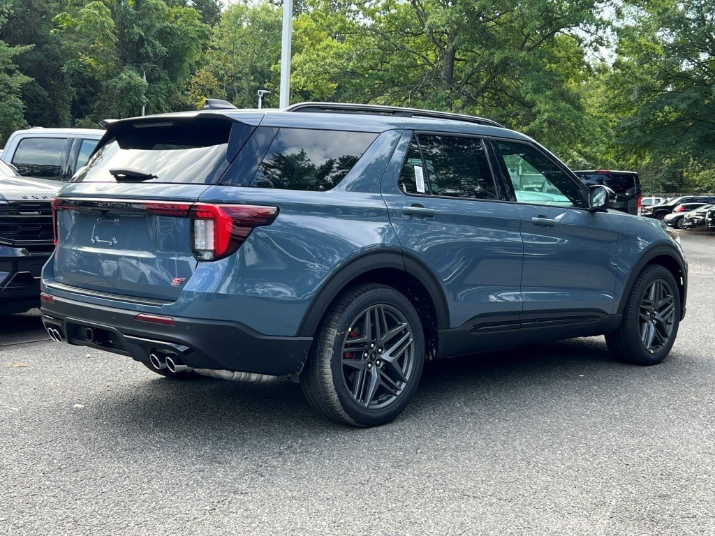 New 2025 Ford Explorer ST SUV