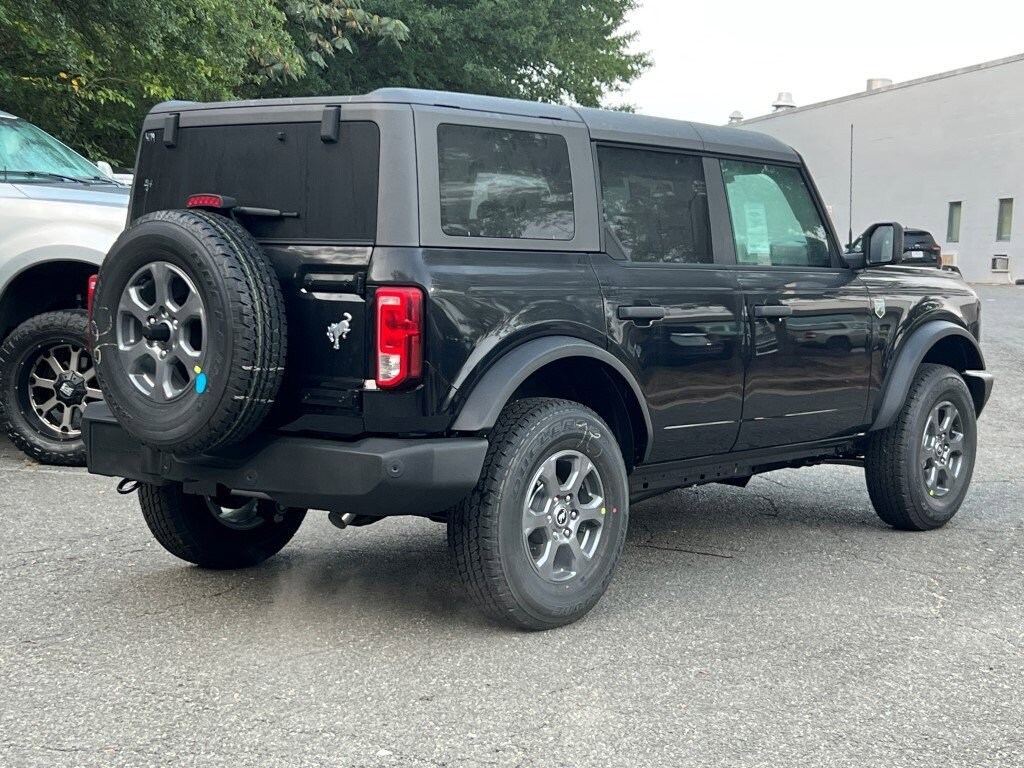 2025 Ford Bronco Big Bend photo 3