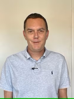 Staff member Chris Carter from ID_6de883a734b4