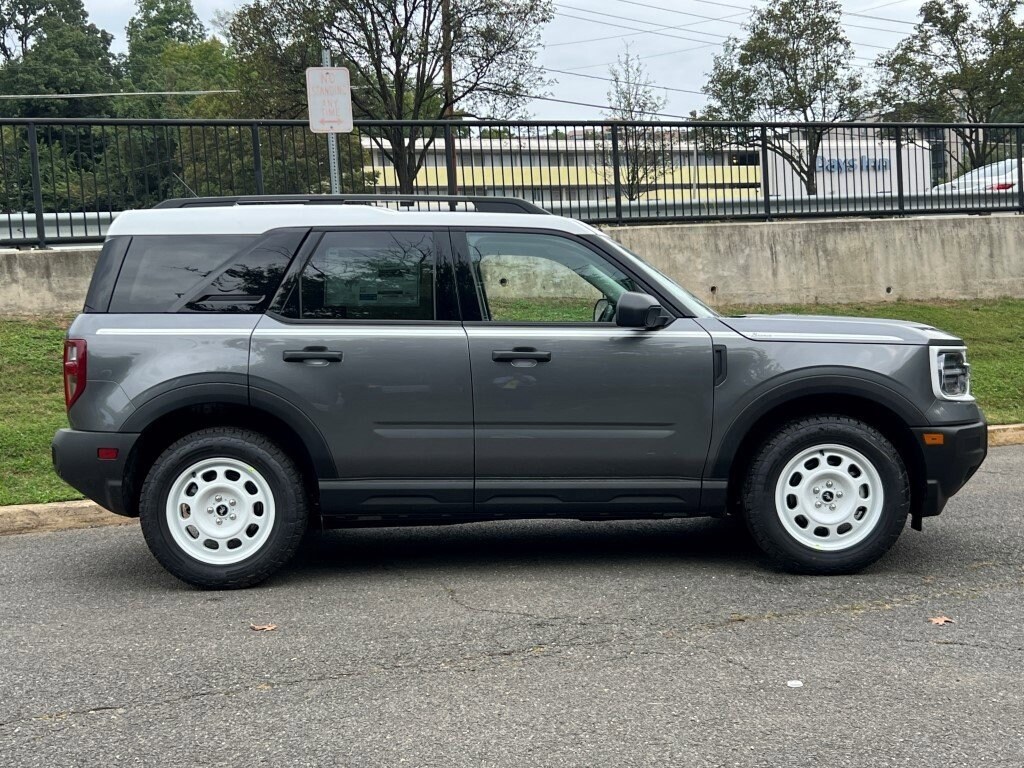 2025 Ford Bronco Sport Heritage photo 2