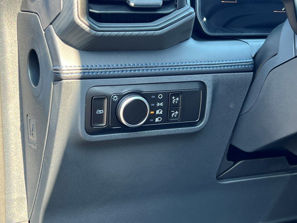 2025 Ford Mustang Dark Horse - Photo 32