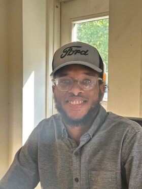 Staff member David Valintine from ID_398d900fc74e