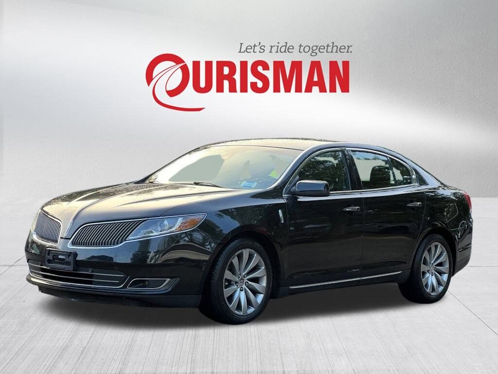 2015 Lincoln MKS Base photo 2