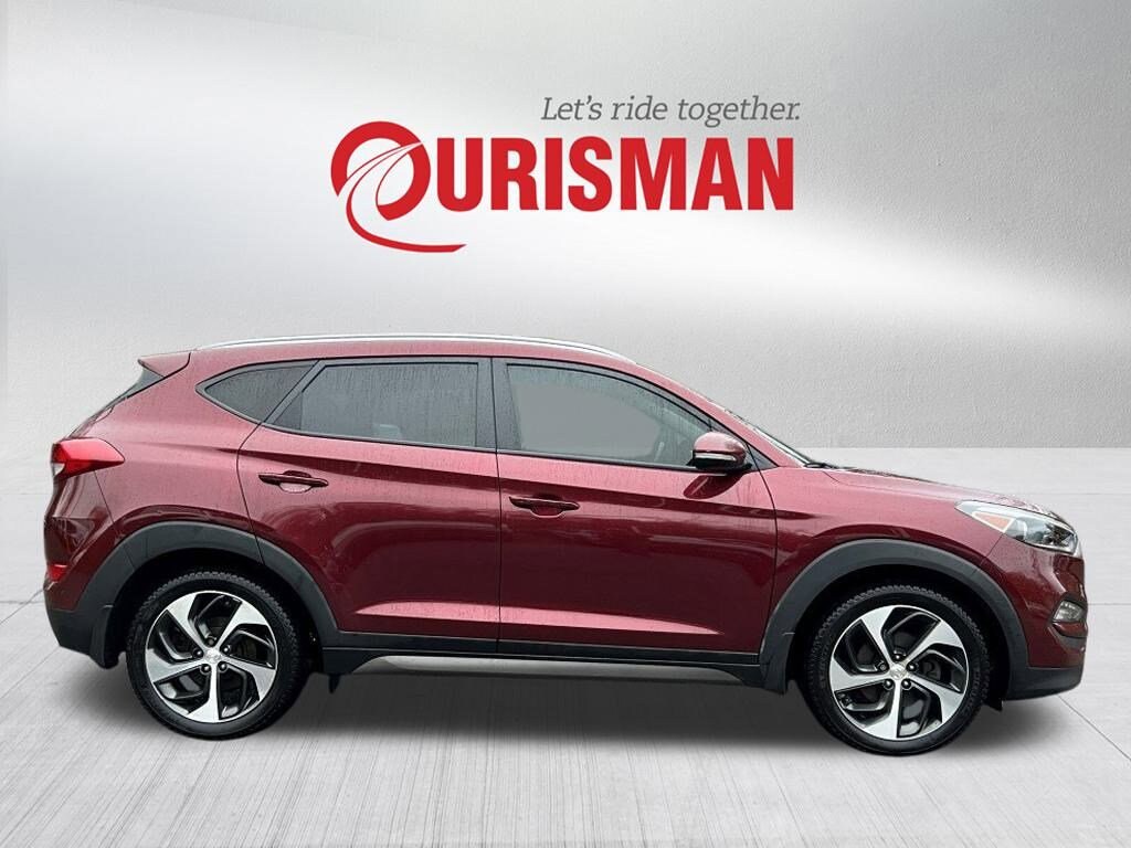 2016 Hyundai Tucson Sport photo 4