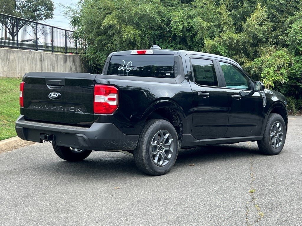 New 2025 Ford Maverick XLT Truck SuperCrew
