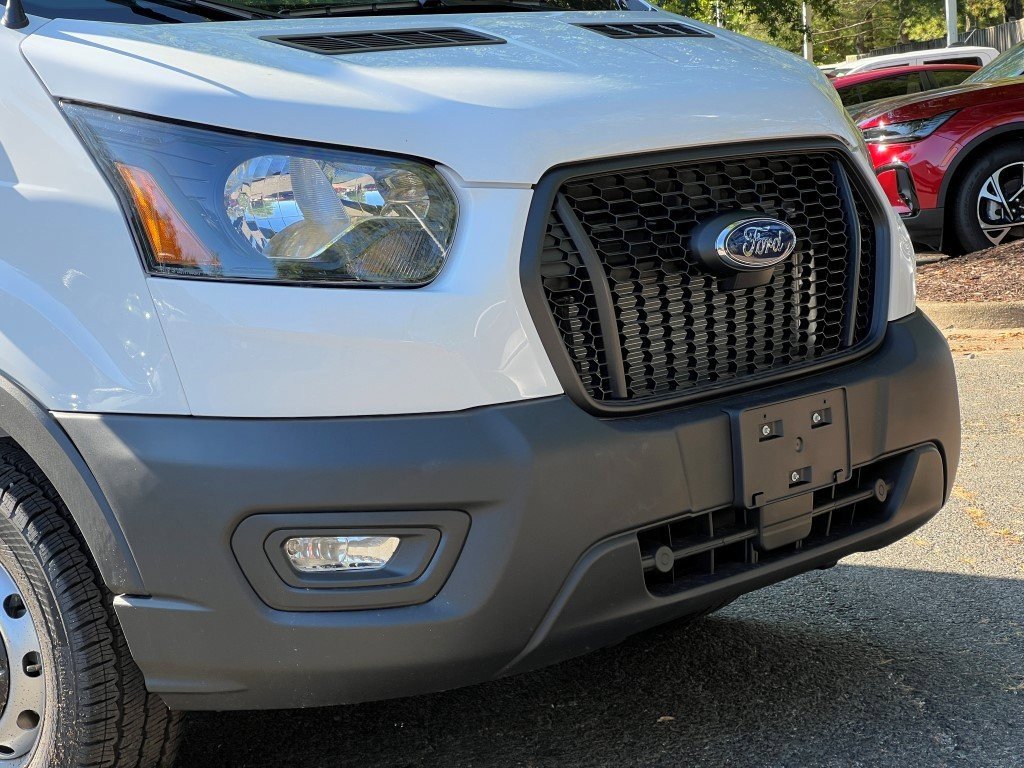 2025 Ford Transit Cargo Van photo 2