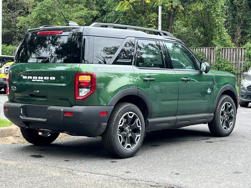 New 2025 Ford Bronco Sport Outer Banks SUV