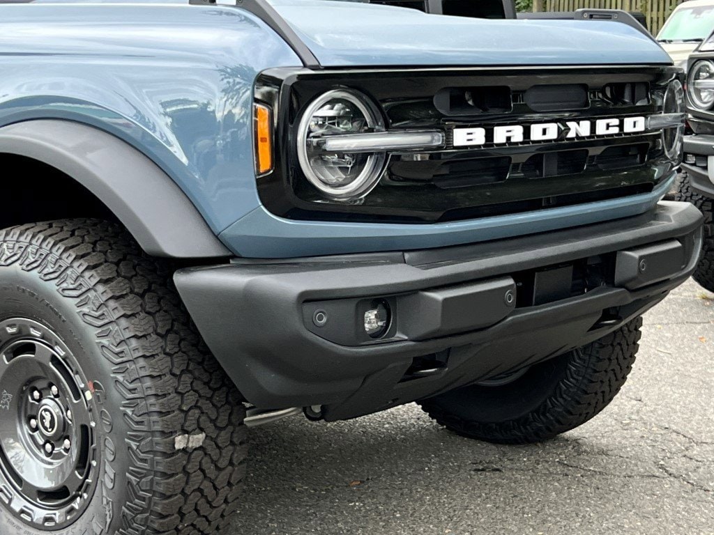 New 2025 Ford Bronco Outer Banks SUV