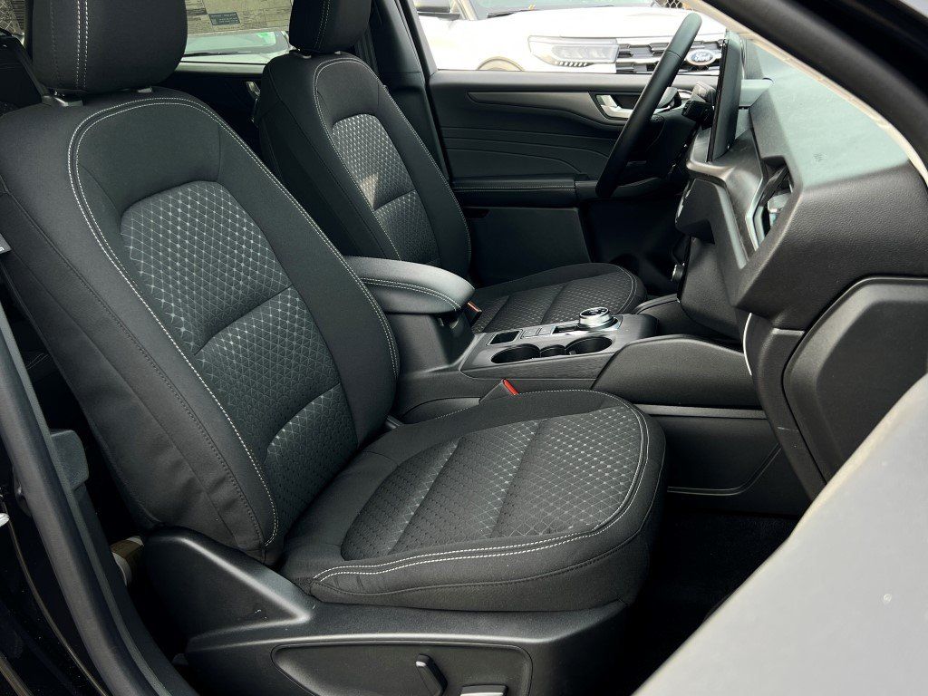 2026 Ford Escape Active - Photo 8