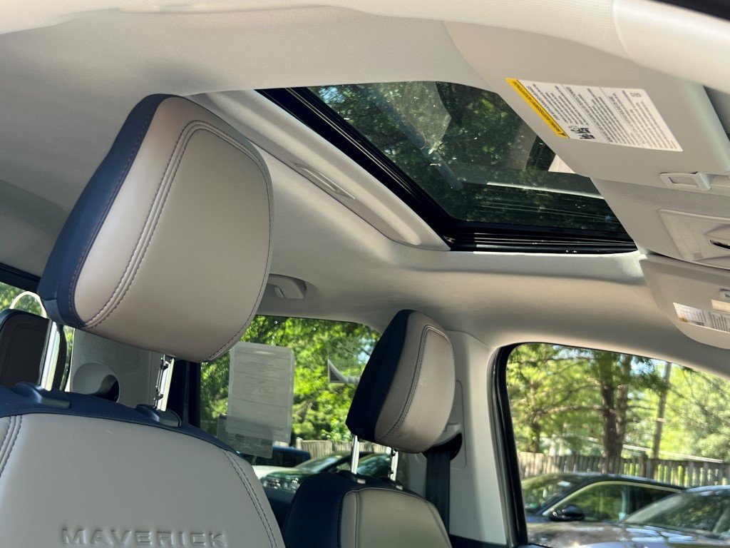 2025 Ford Maverick Lariat - Photo 8