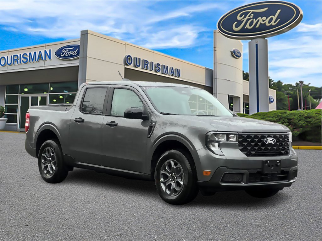 2025 Ford Maverick XLT's photo