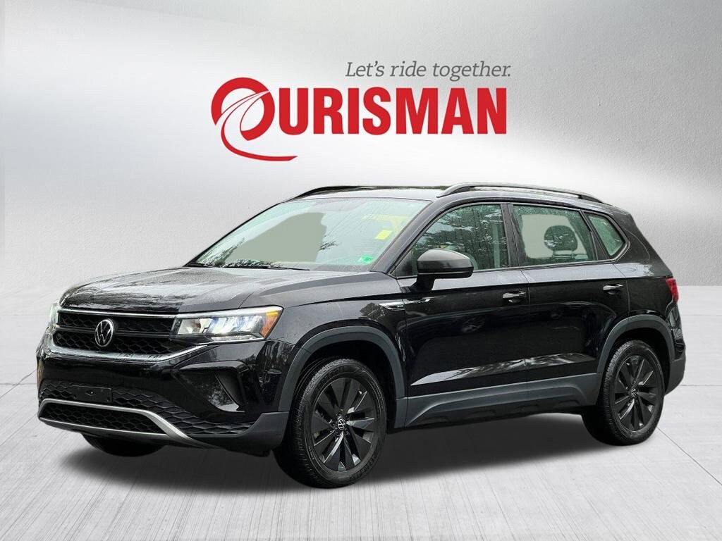 2022 Volkswagen Taos S photo 2