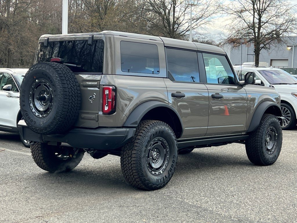 New 2025 Ford Bronco Badlands SUV