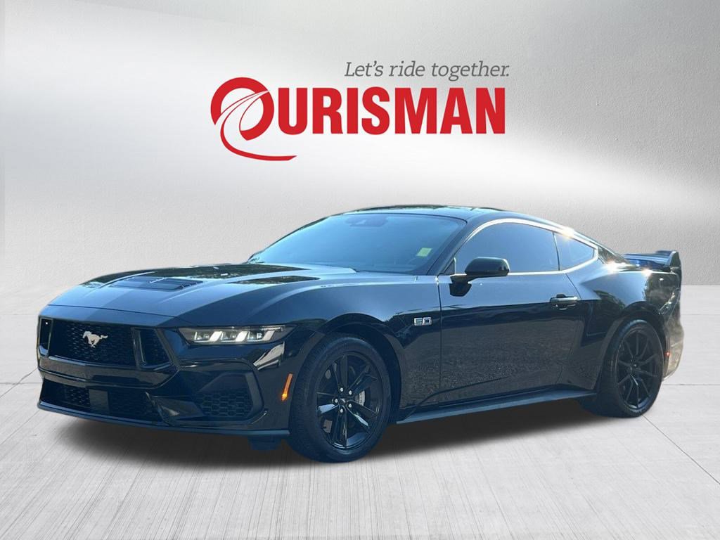 2024 Ford Mustang GT photo 2