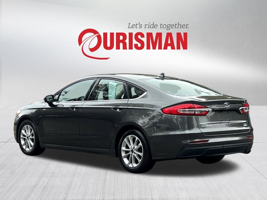 Certified 2019 Ford Fusion SE Sedan