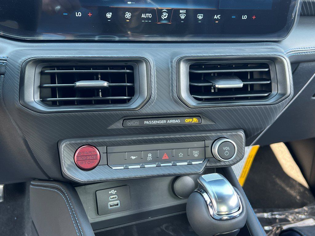 2025 Ford Mustang Dark Horse - Photo 24