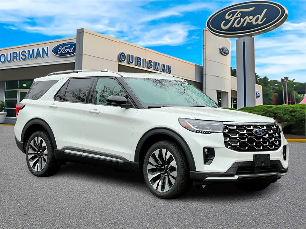 2026 Ford Explorer Platinum's photo