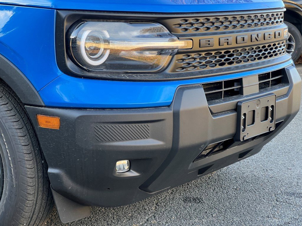 2025 Ford Bronco Sport Big Bend photo 2