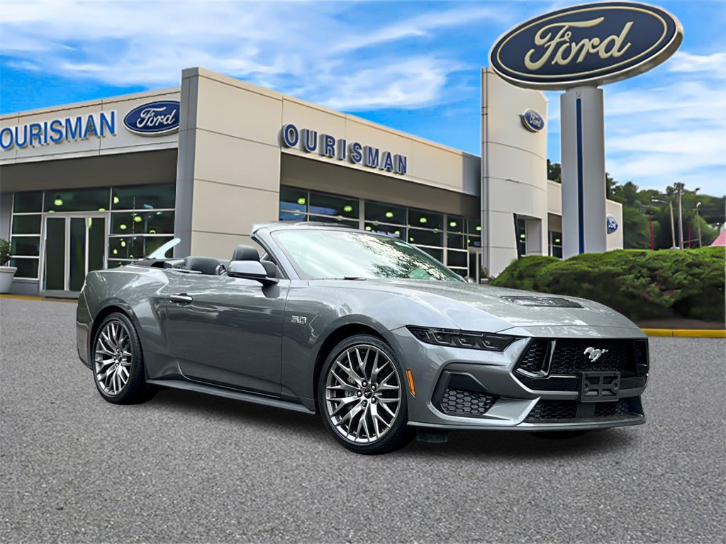 2025 Ford Mustang GT Premium's photo