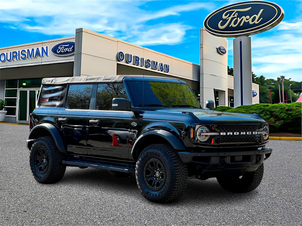 2022 Ford Bronco Wildtrak 4x4's photo