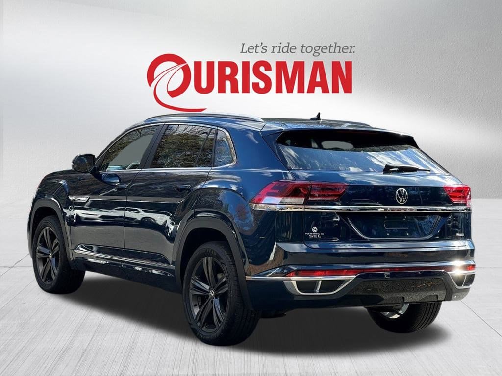 2022 Volkswagen Atlas Cross Sport SEL R-Line photo 3