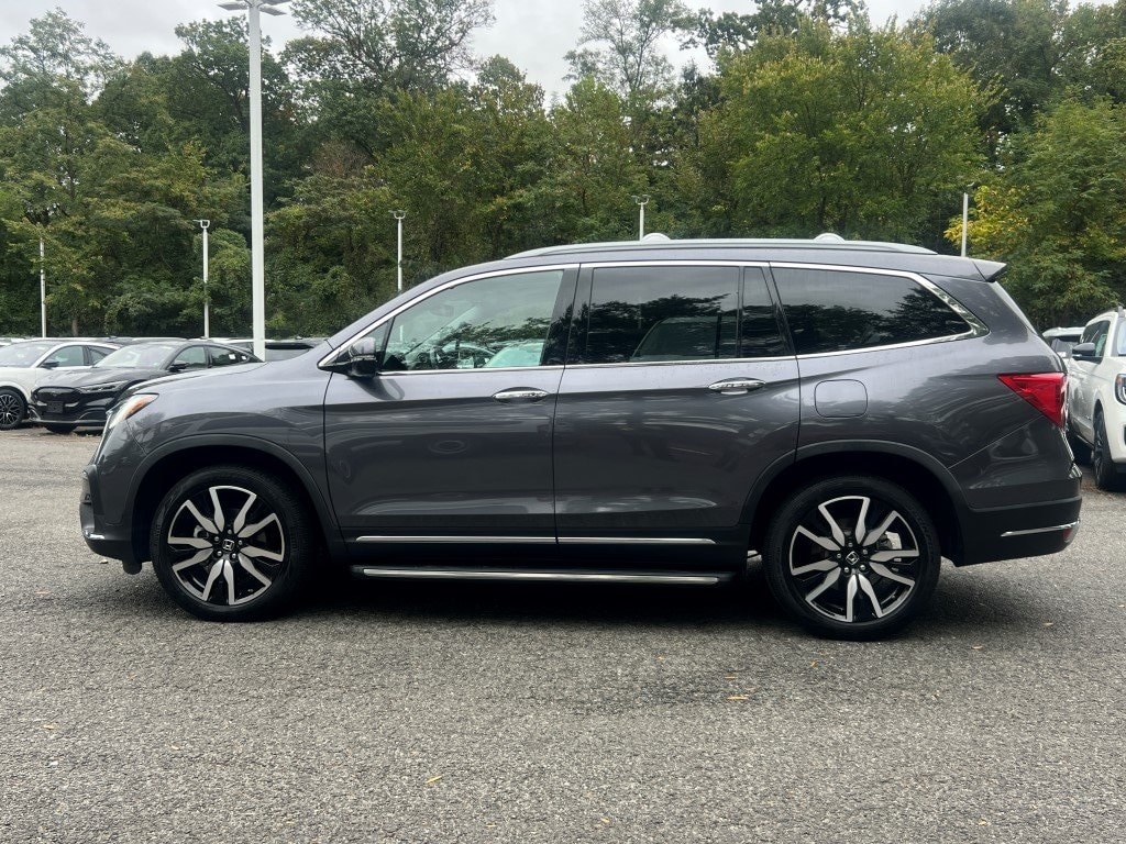 2019 Honda Pilot Elite photo 3
