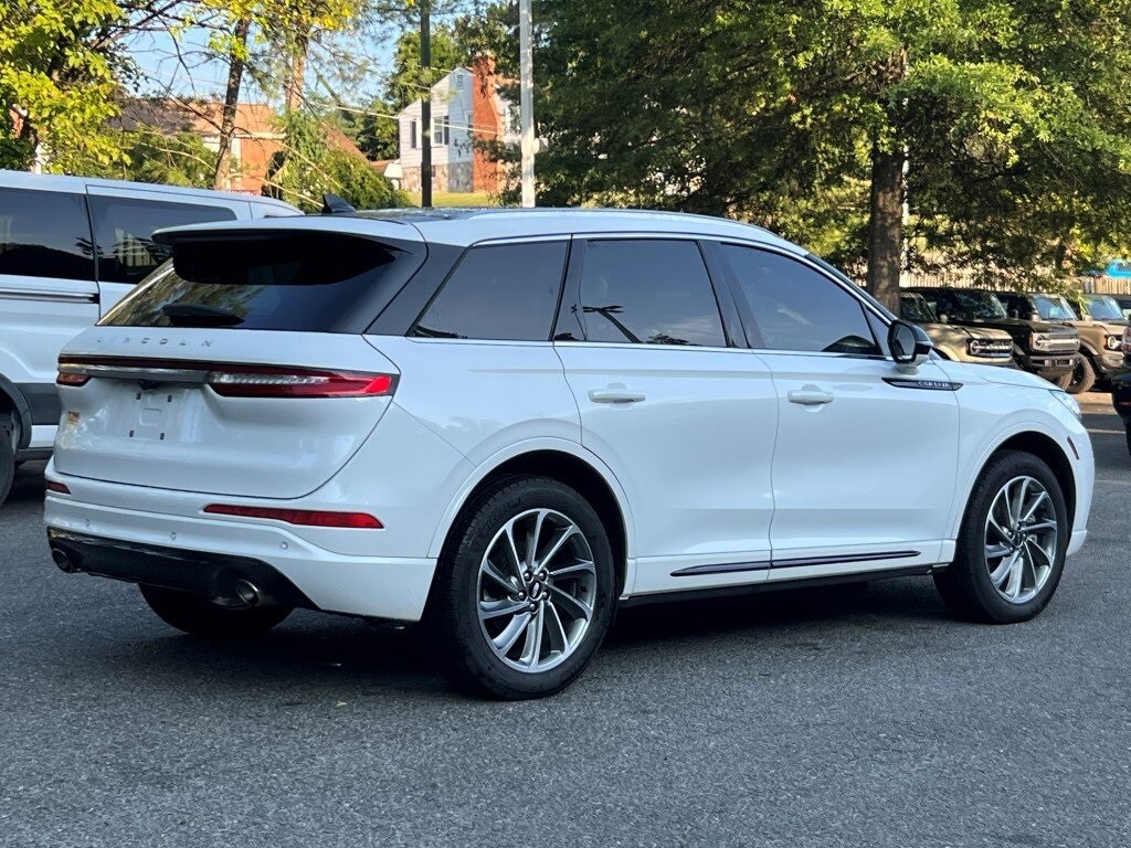 2023 Lincoln Corsair Grand Touring photo 4
