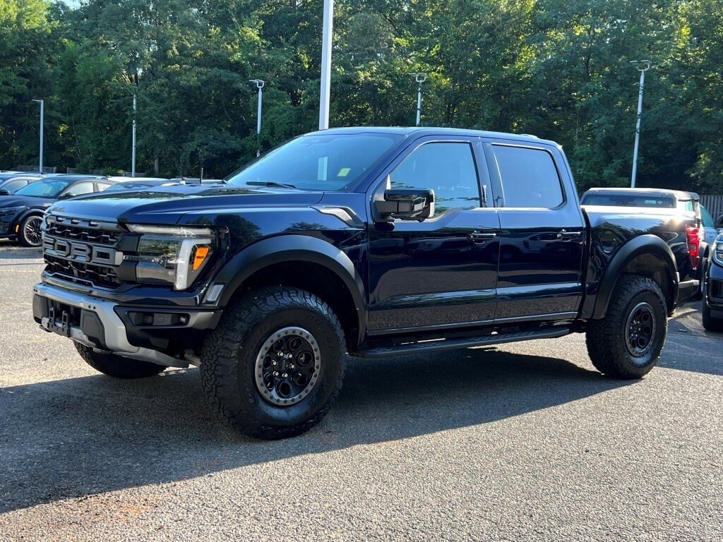 2024 Ford F-150 Raptor photo 2