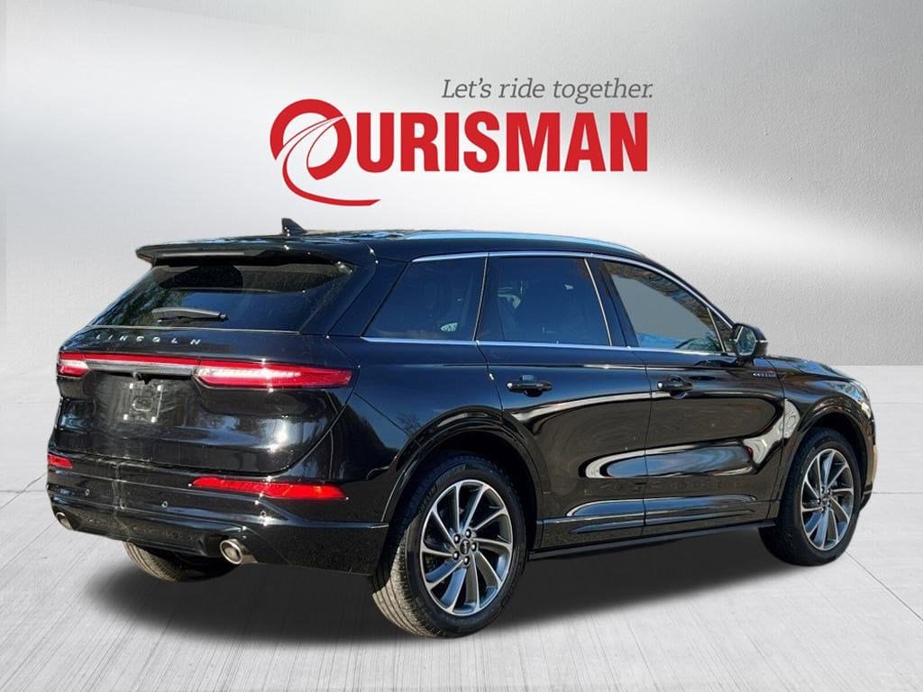 2022 Lincoln Corsair Grand Touring photo 4