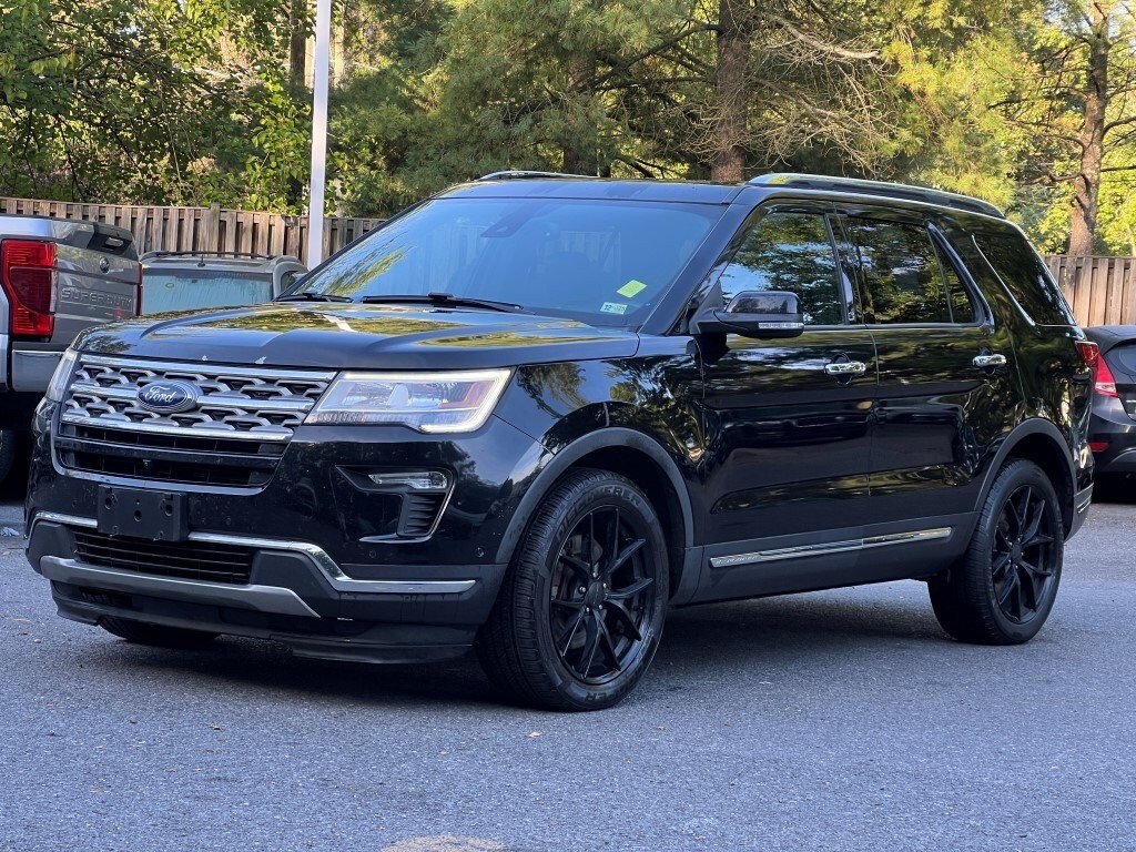 2018 Ford Explorer Limited photo 2