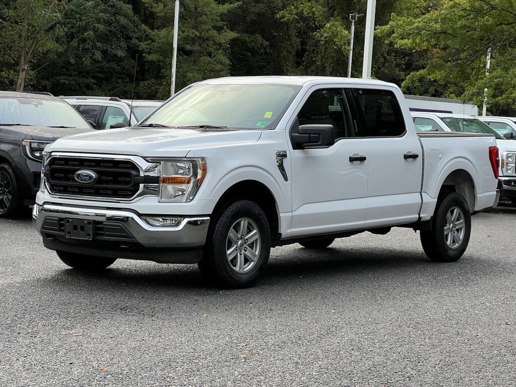 2022 Ford F-150 XLT photo 2