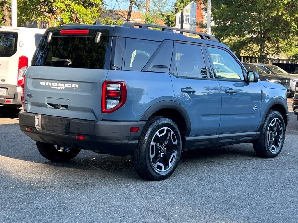 2024 Ford Bronco Sport Outer Banks photo 4