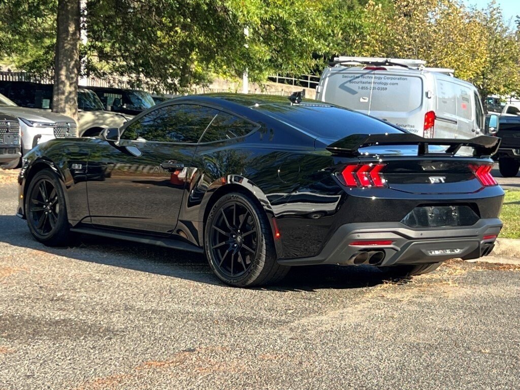 2024 Ford Mustang GT photo 4