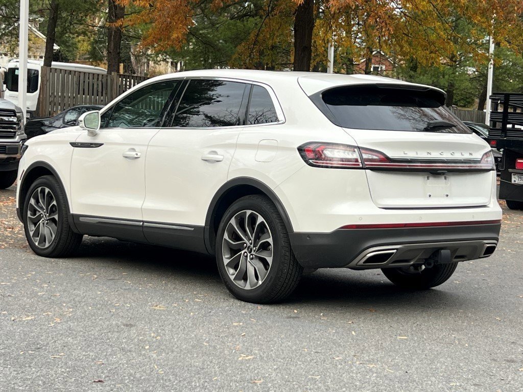 2023 Lincoln Nautilus Reserve photo 4