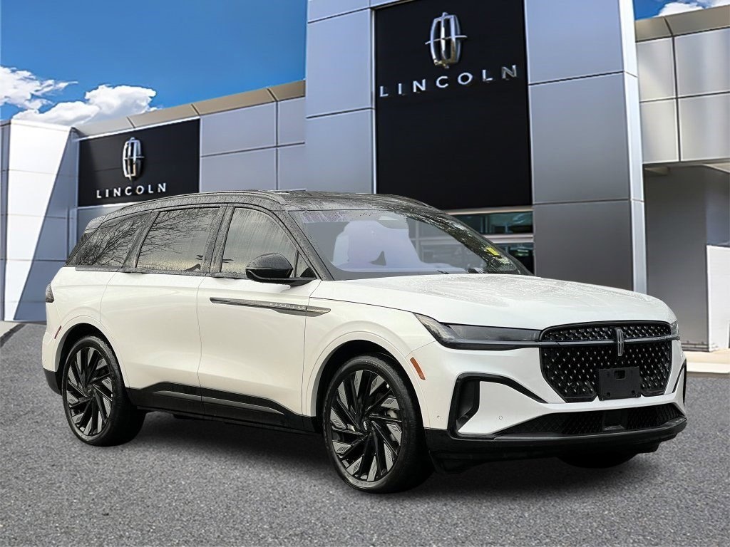 Certified 2024 Lincoln