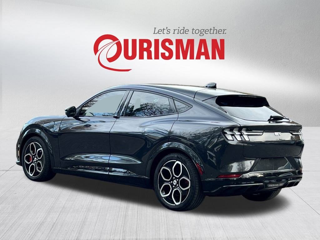 2022 Ford Mustang Mach-E GT photo 3