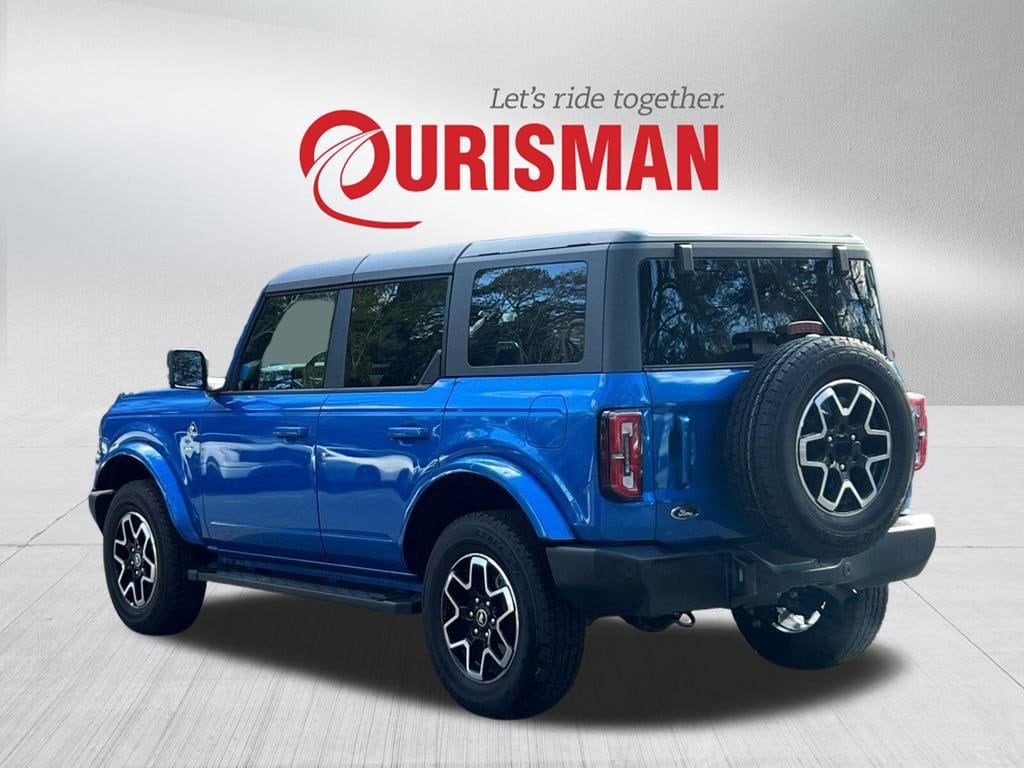 2024 Ford Bronco Outer Banks photo 4