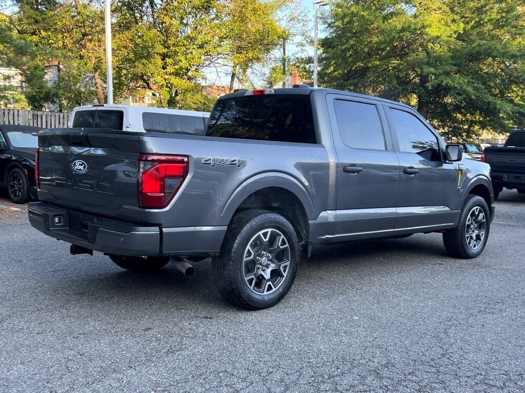 2024 Ford F-150 STX photo 4