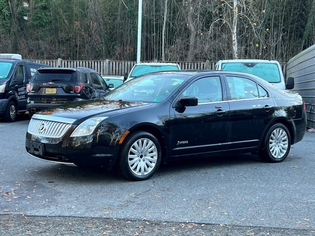 2010 Mercury Milan Hybrid photo 2